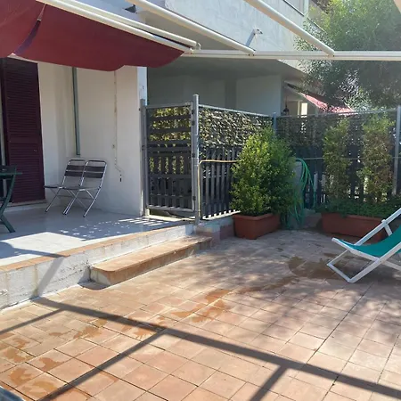 Villaggio Tucano Le Castelle منتزه العطل